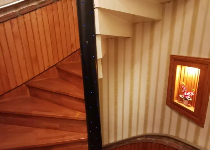 Agora Boutique Hotel & Bistro